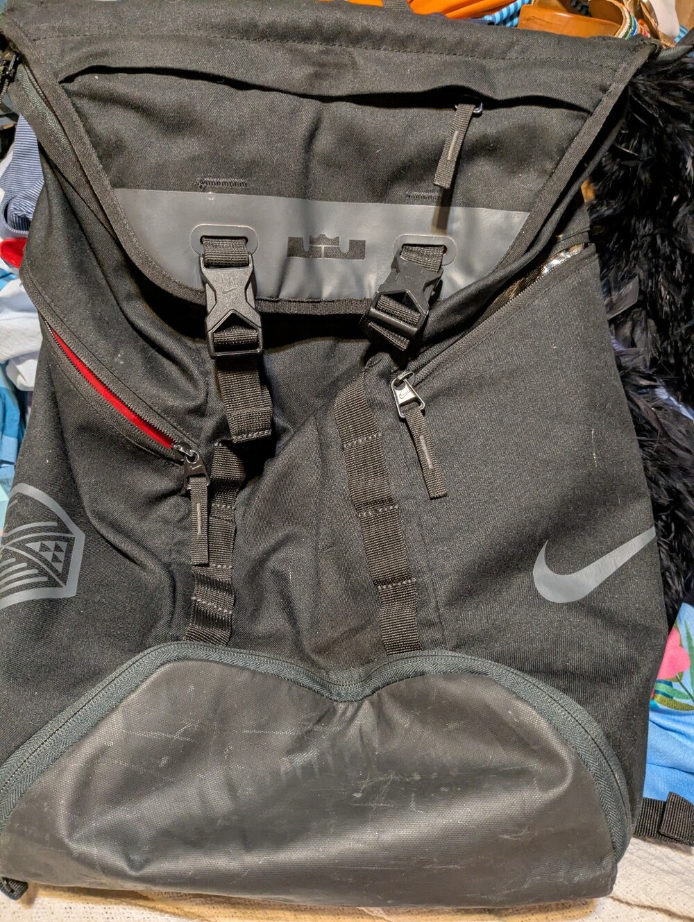 Nike Lebron James Air Max Ambassador Backpack Black/Red Basketball 2.0